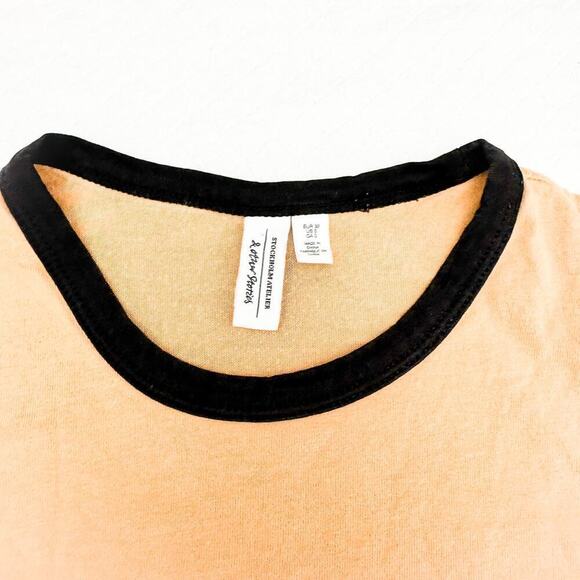 & Other Stories Black Trimmed Tan Baseball T-Shirt Size 0 - Picture 3 of 6